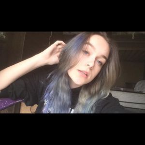 Meet your Posher, Destiny